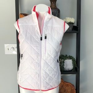 Lands’ End white quilted diamond print vest